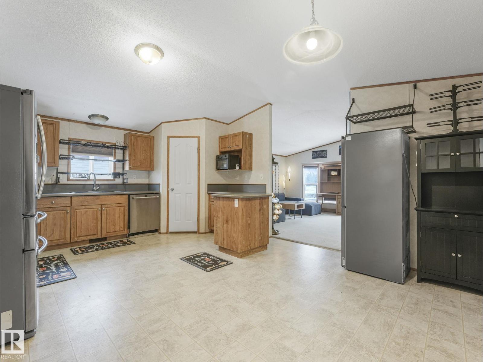 Additional image 5 of 1634-66 Ave - Maple Ridge Mh Park NW, Edmonton, AB, T6P0A6