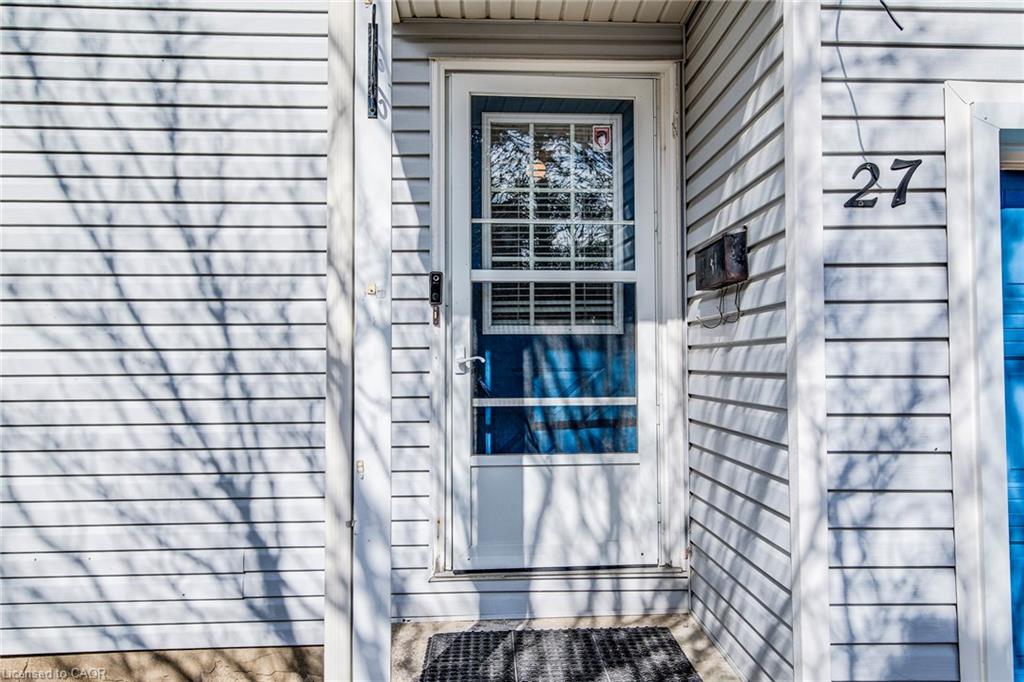 27-90 Mooregate Crescent, Kitchener, ON, N2M 5P7 photo 5