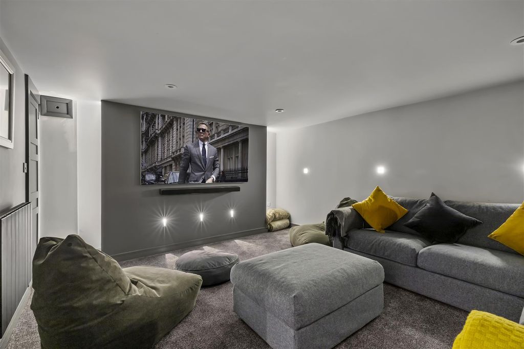 Additional image 10 of 5 bed semi-detached house for saleGrove Road, Ilkley LS29