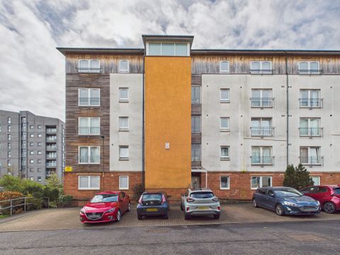 Albion Gardens, Easter Road, Edinburgh EH7