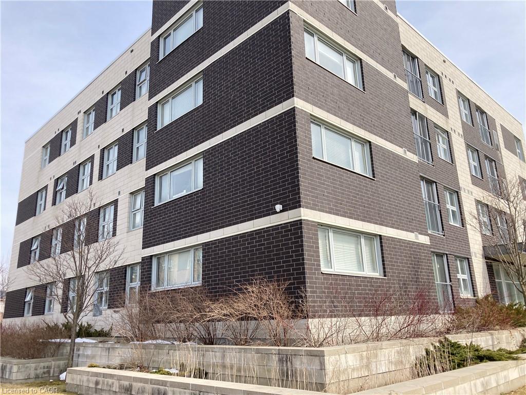 302-392 Albert Street, Waterloo, ON, N2L 3V1