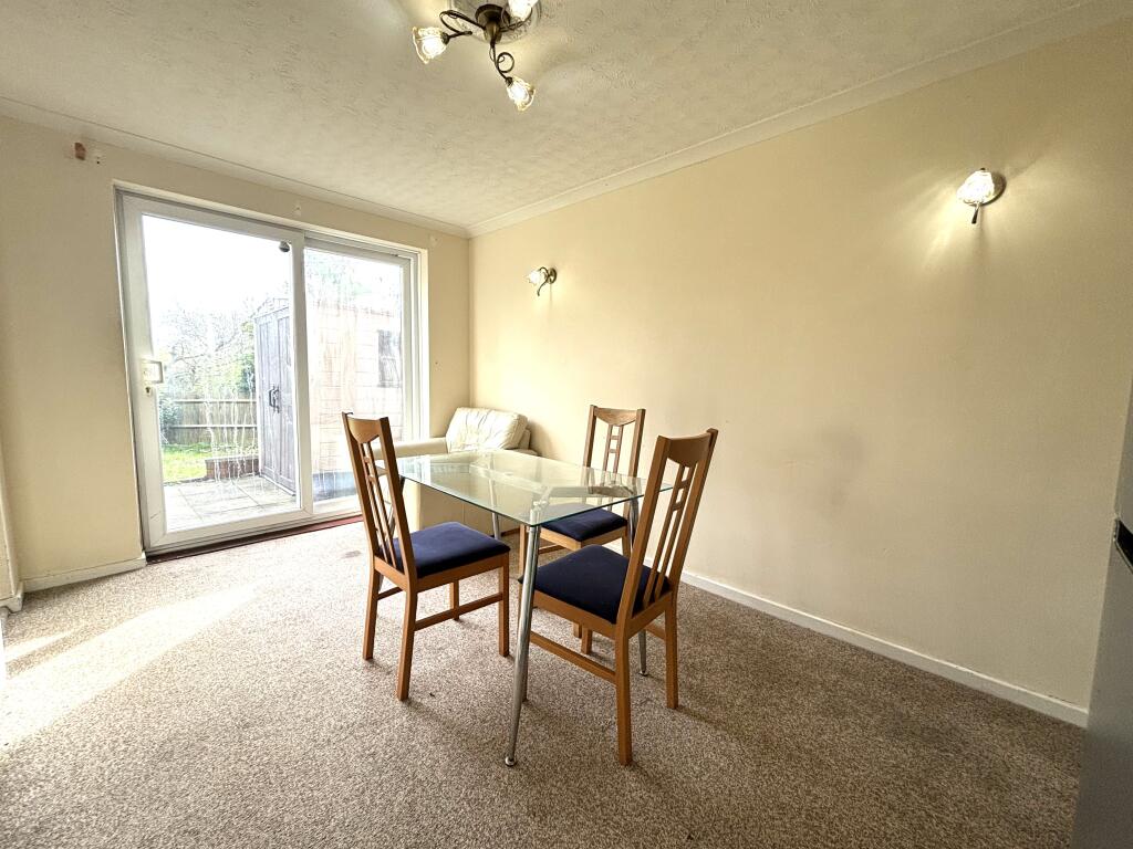 Humphrey Middlemore Drive, Harborne, B17 photo 4