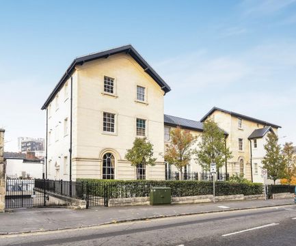 Eldon Lodge, Reading RG1
