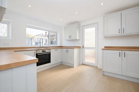 Solent Avenue, Southampton SO19