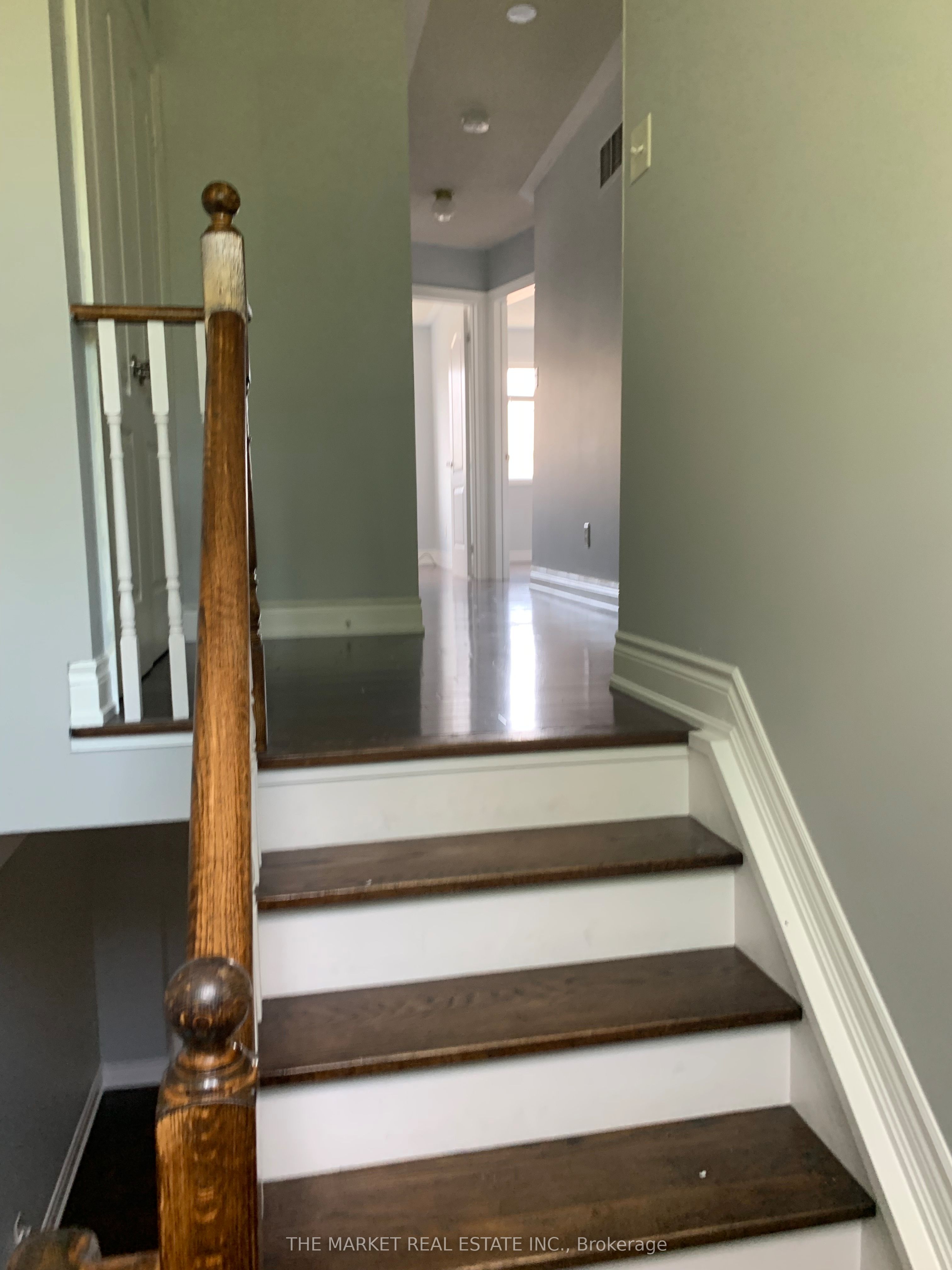 54 Tarragona Boulevard, Toronto, ON, M6N 5C4 photo 5