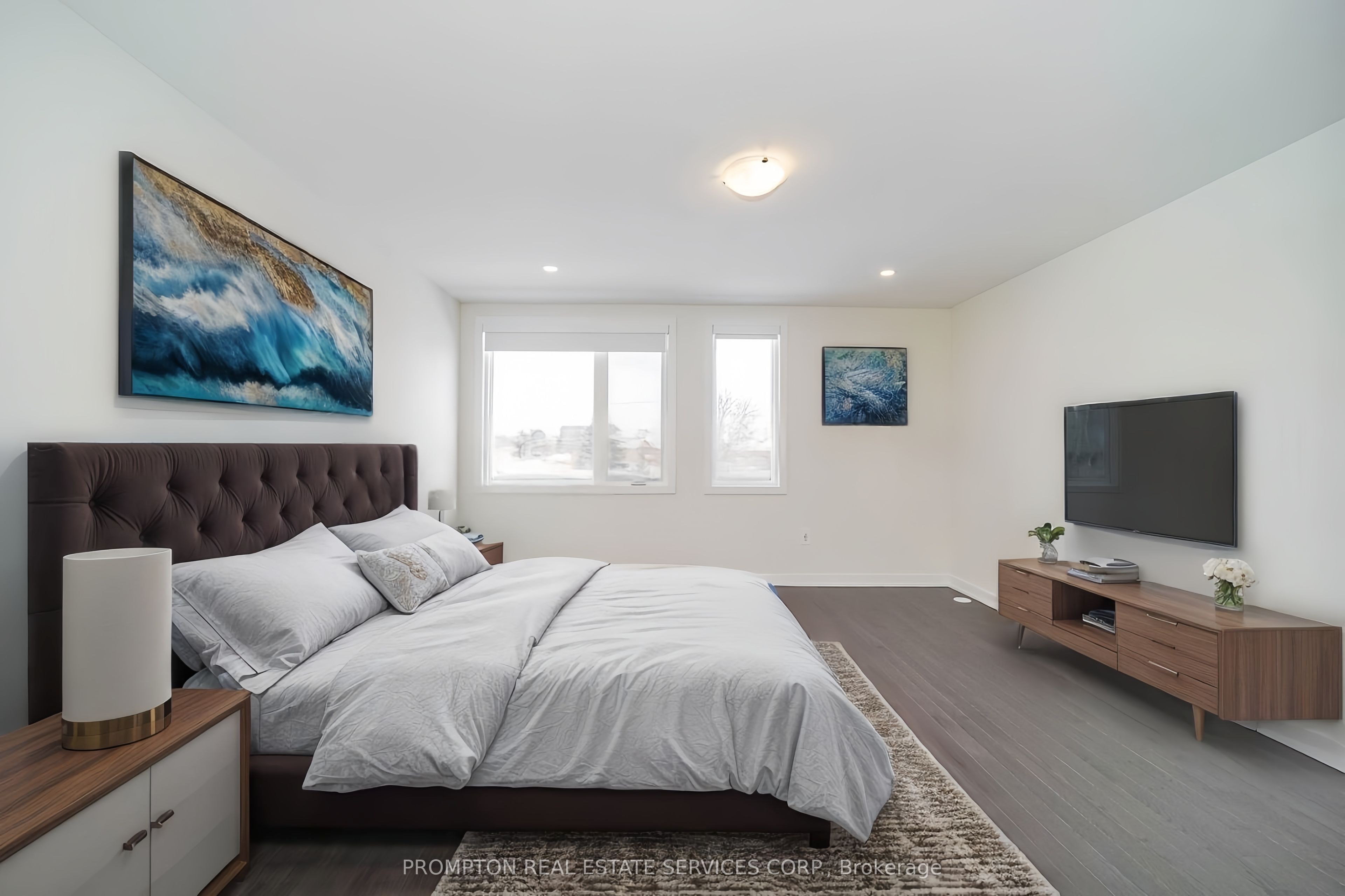 38 Green Gardens Upper Boulevard, Toronto, ON, M6A 0E6 photo 5