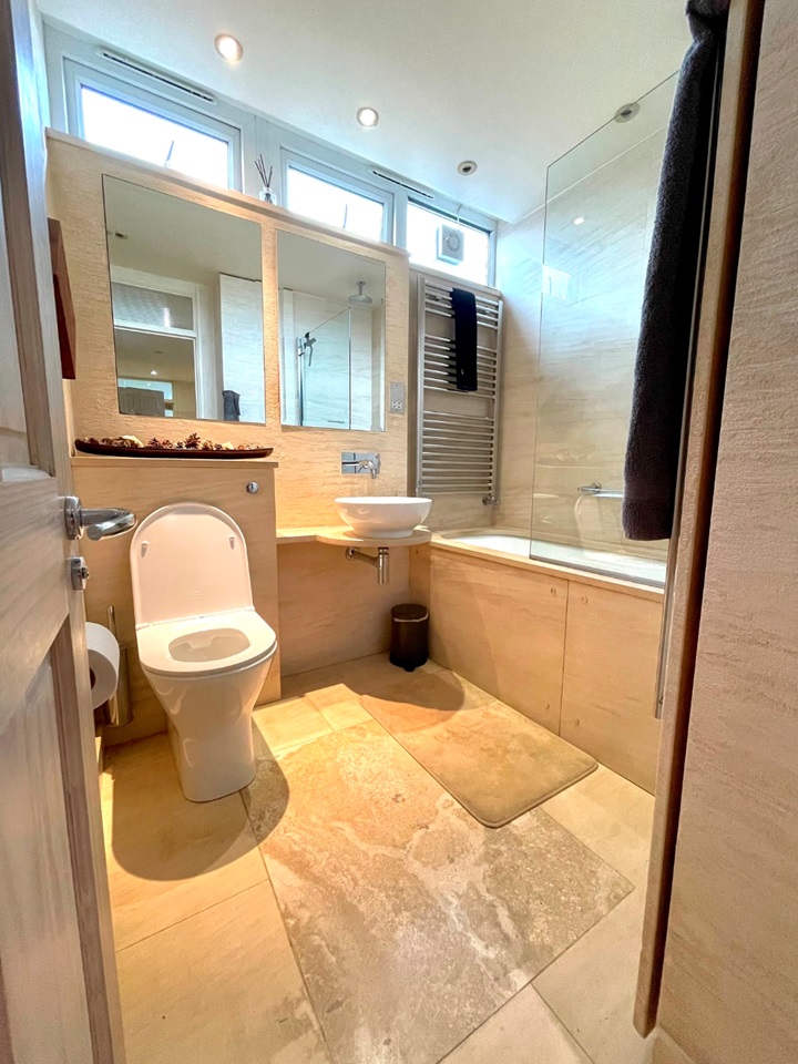 Room in a Shared Flat, Dovet Court, SW8, N1 7GU photo 4