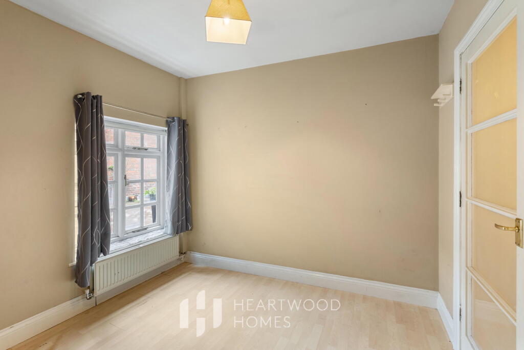 Additional image 8 of High Street, Markyate, St. Albans, AL3 8PB