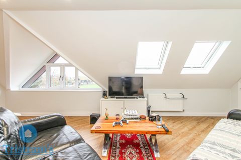 Flat 8, Park View Court, West Bridgford NG2