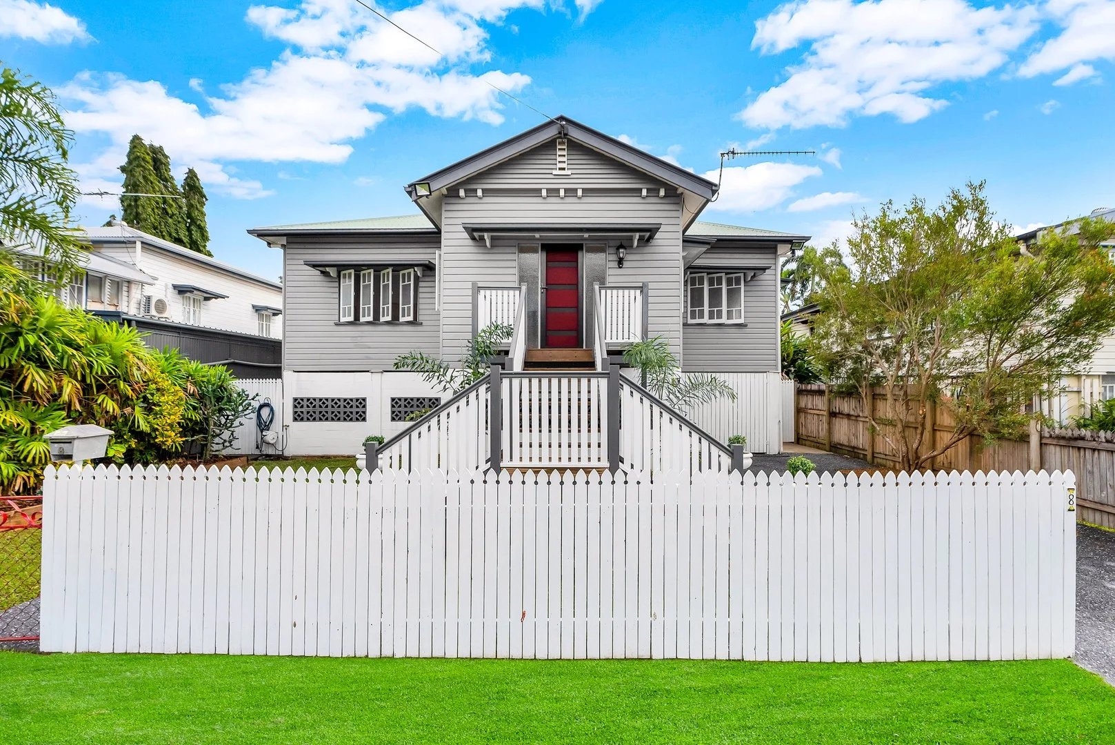 Additional image 2 of 8 Rowe Street, Earlville QLD 4870