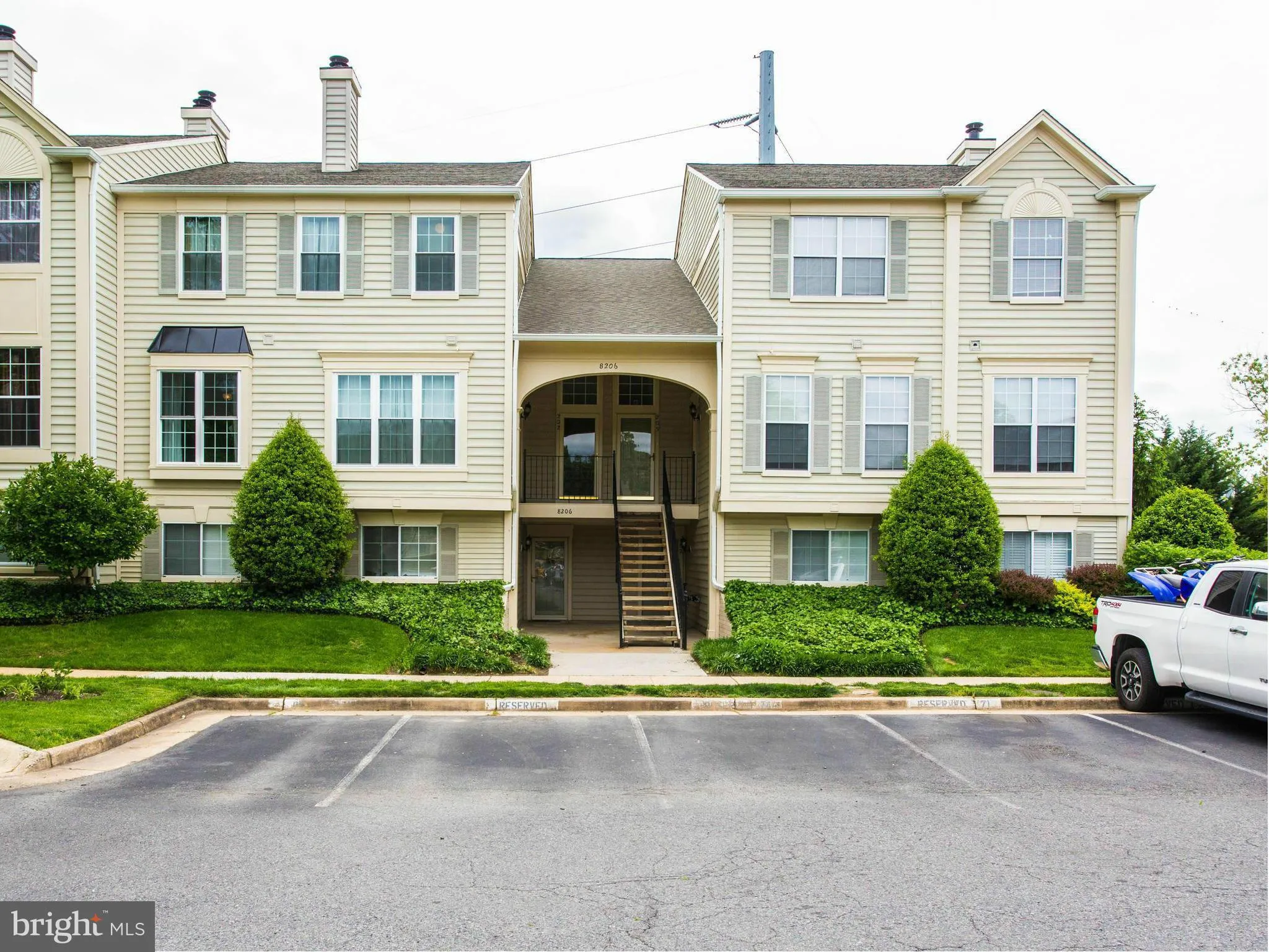 8206 Winstead Place Unit 201, Manassas, VA 20109 photo 2