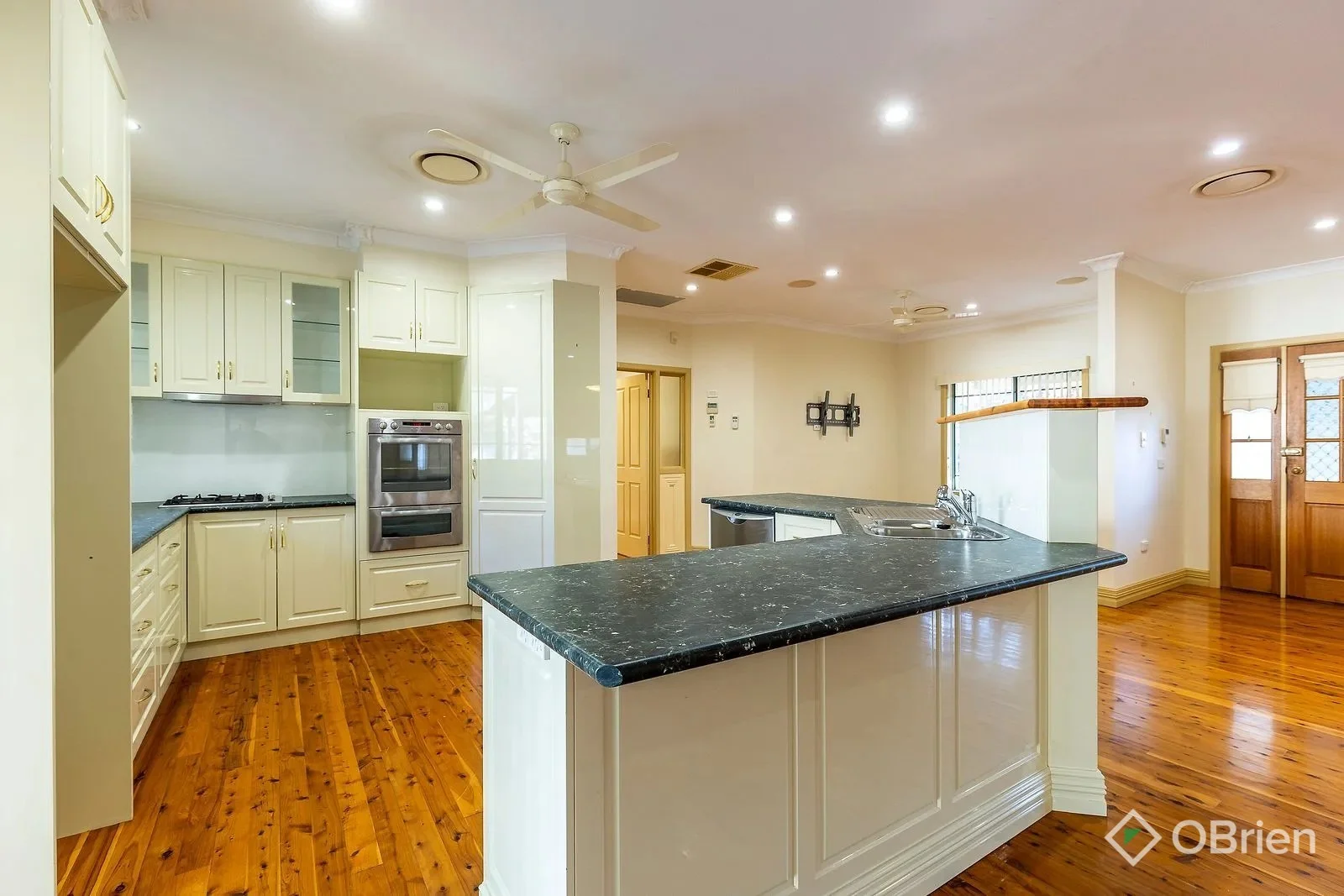 Additional image 3 of 4 Lanaghan Street, Glenroy NSW 2640