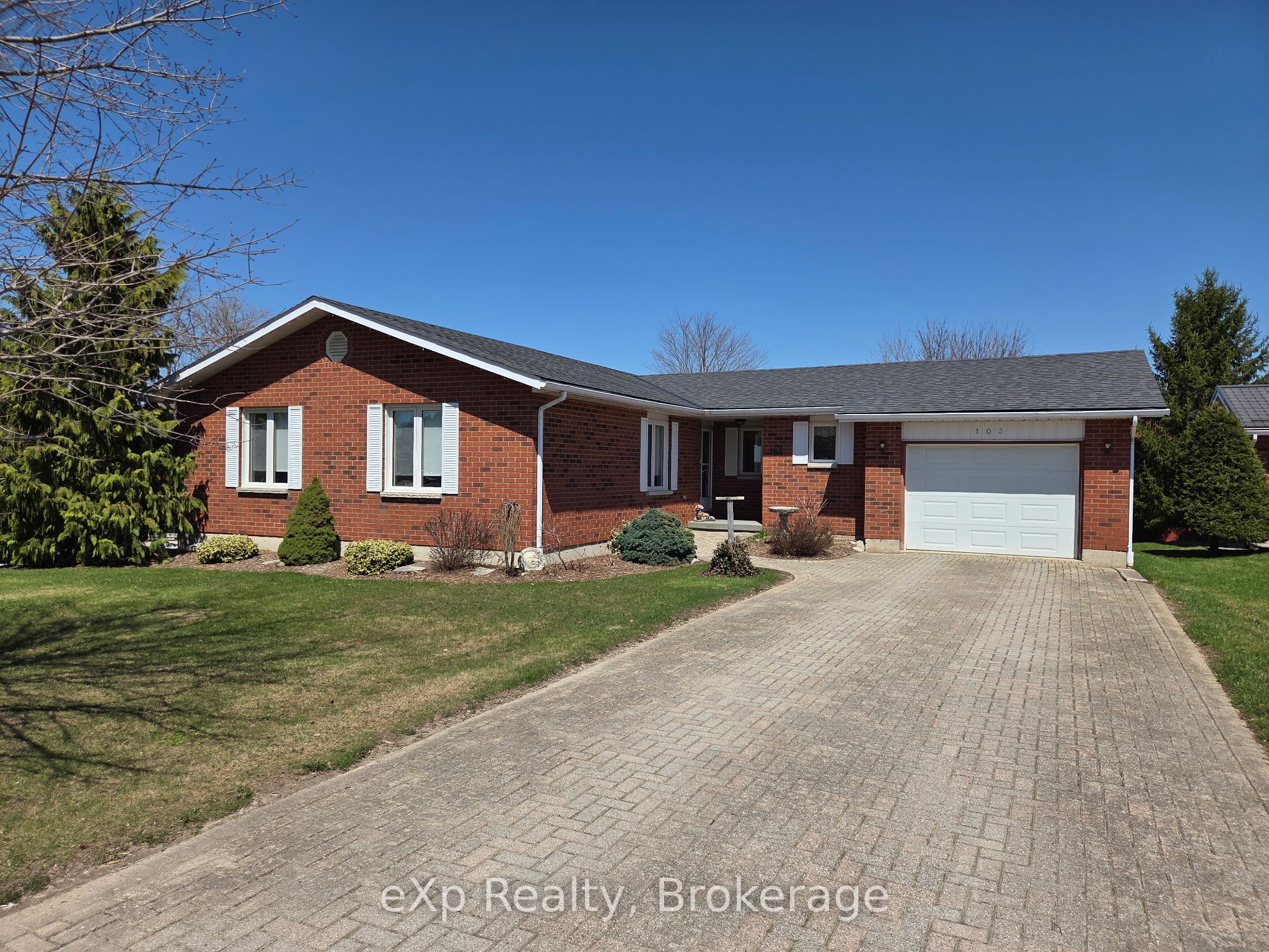 Additional image 2 of 103 Margaret Elizabeth Avenue, Grey Highlands, ON, N0C 1H0