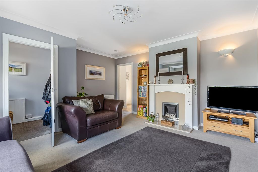 Additional image 12 of 3 bed semi-detached house for saleThwaites Avenue, Ilkley LS29