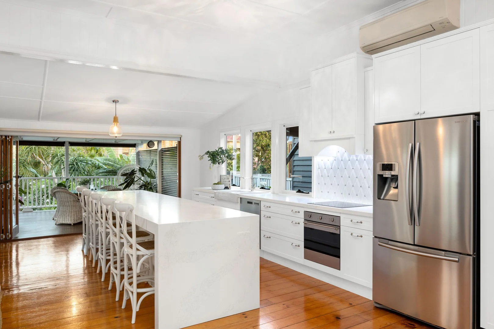 Additional image 2 of 84 Cavendish Road, Coorparoo QLD 4151
