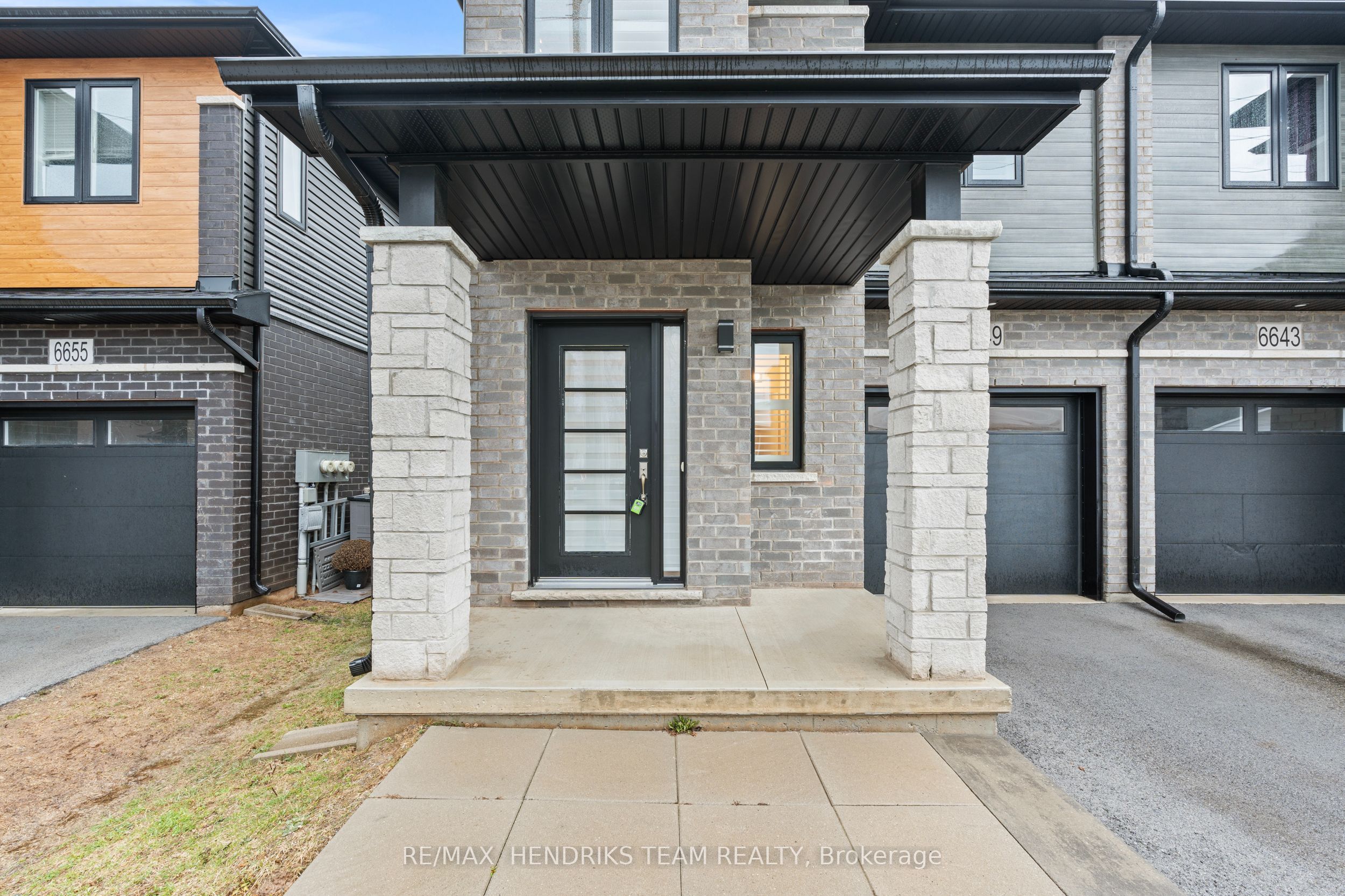 Additional image 2 of 6649 Cropp Street, Niagara Falls, ON, L2E 0B7