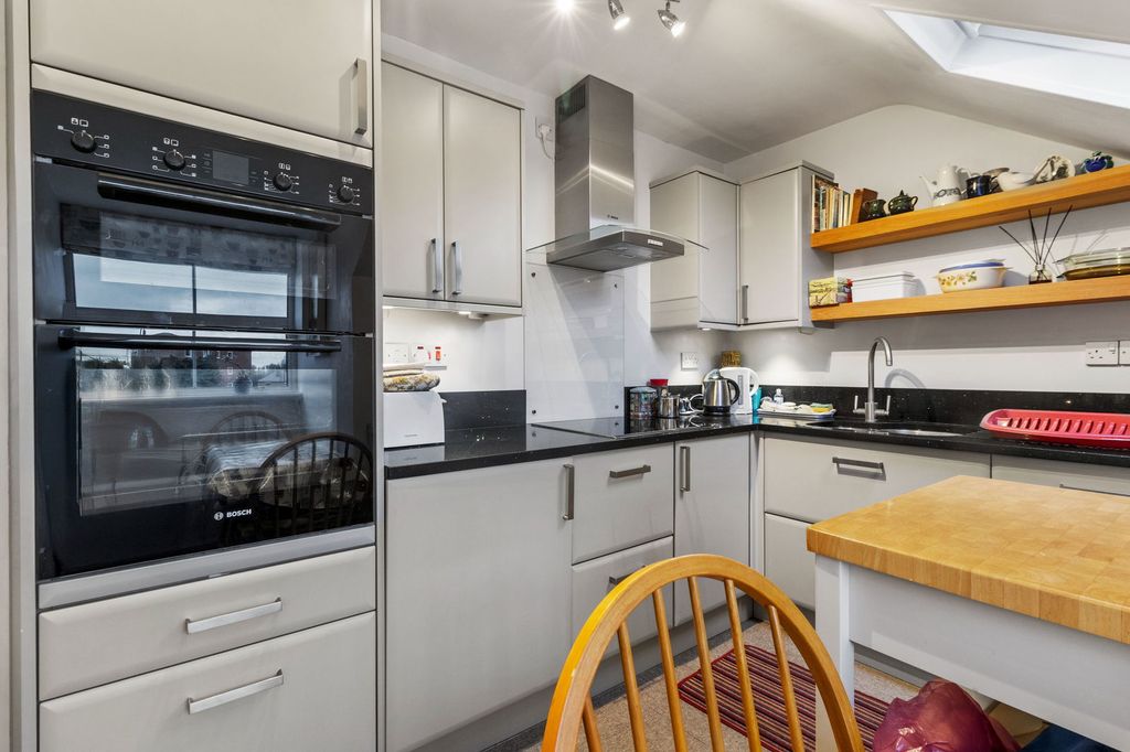 Additional image 2 of 2 bed flat for saleMerrievale Court, Malvern WR14