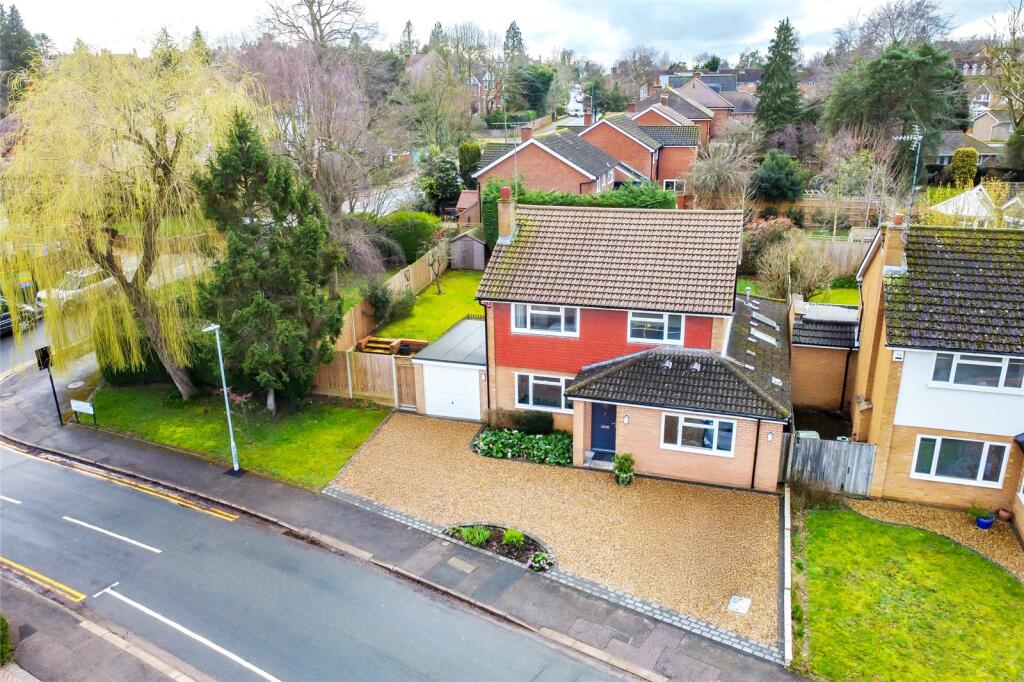 Aplins Close, Harpenden, Hertfordshire, AL5