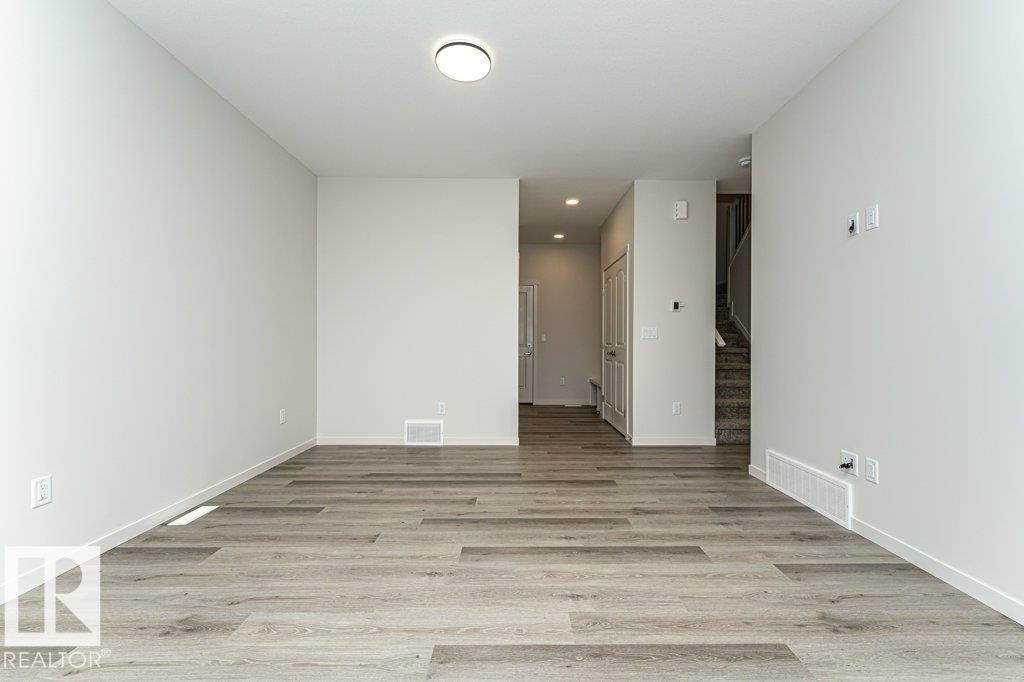Additional image 6 of 6298 180 Avenue NW, Edmonton, AB, T5Y4L8