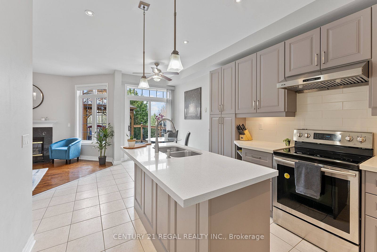 Additional image 5 of 42 Ballymore Drive, Aurora, ON, L4G 7E6