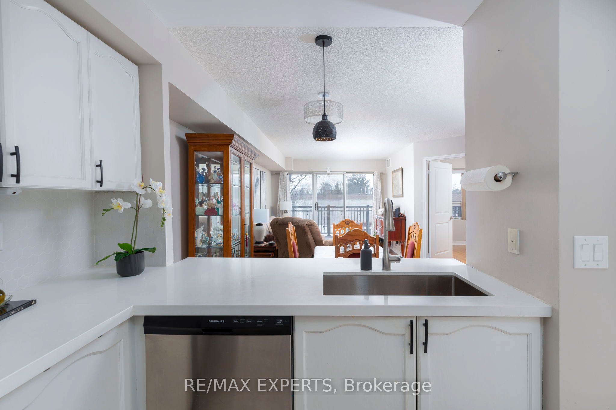 Additional image 5 of 212-8026 Kipling Avenue, Vaughan, ON, L4L 2A1