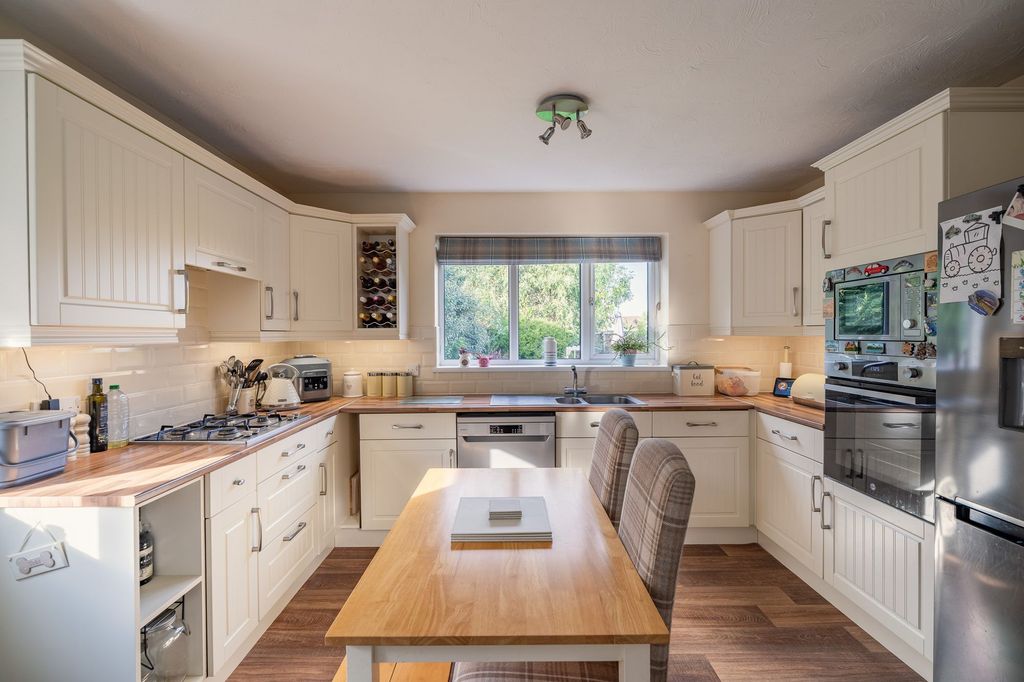 Additional image 3 of 4 bed detached house for saleFfordd Parc Castell, Bodelwyddan LL18