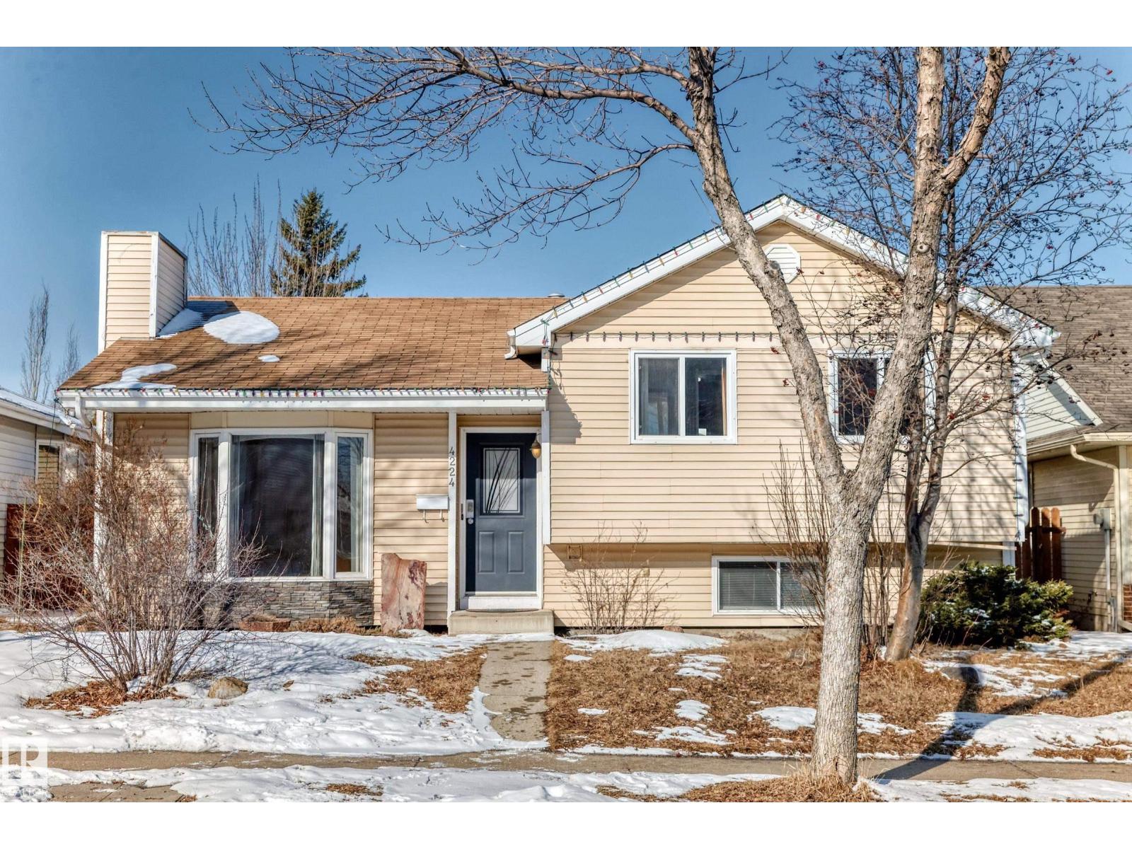 4224 30 Street NW, Edmonton, AB, T6T1C8