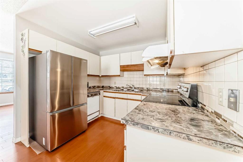 Additional image 4 of 1011 17a Street NE, Calgary, AB, T2E 4V2