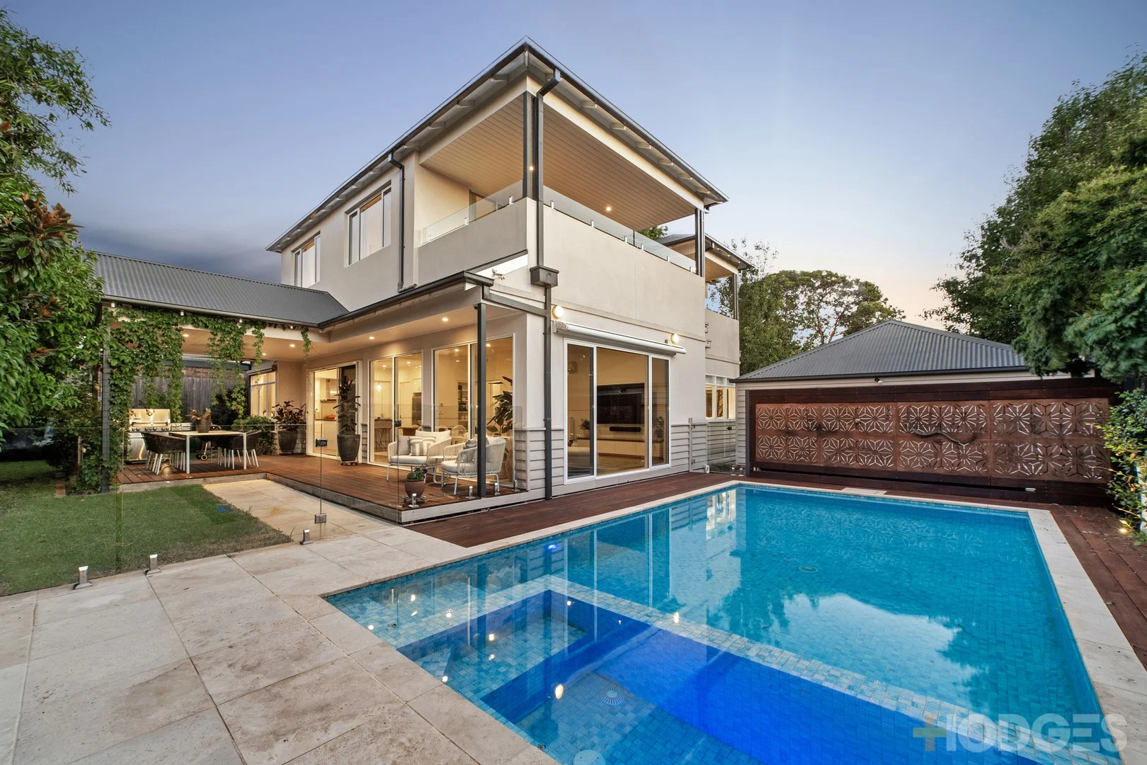 1 Alicia Street, Hampton VIC 3188