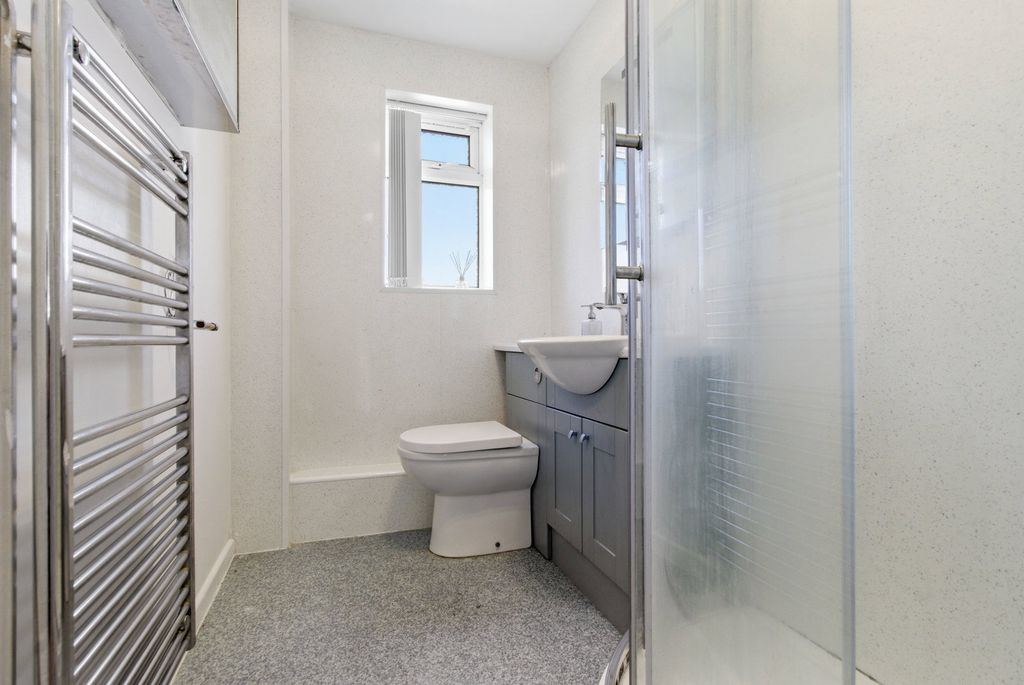 Additional image 9 of 1 bed end terrace house for saleShirley Close, Malvern WR14