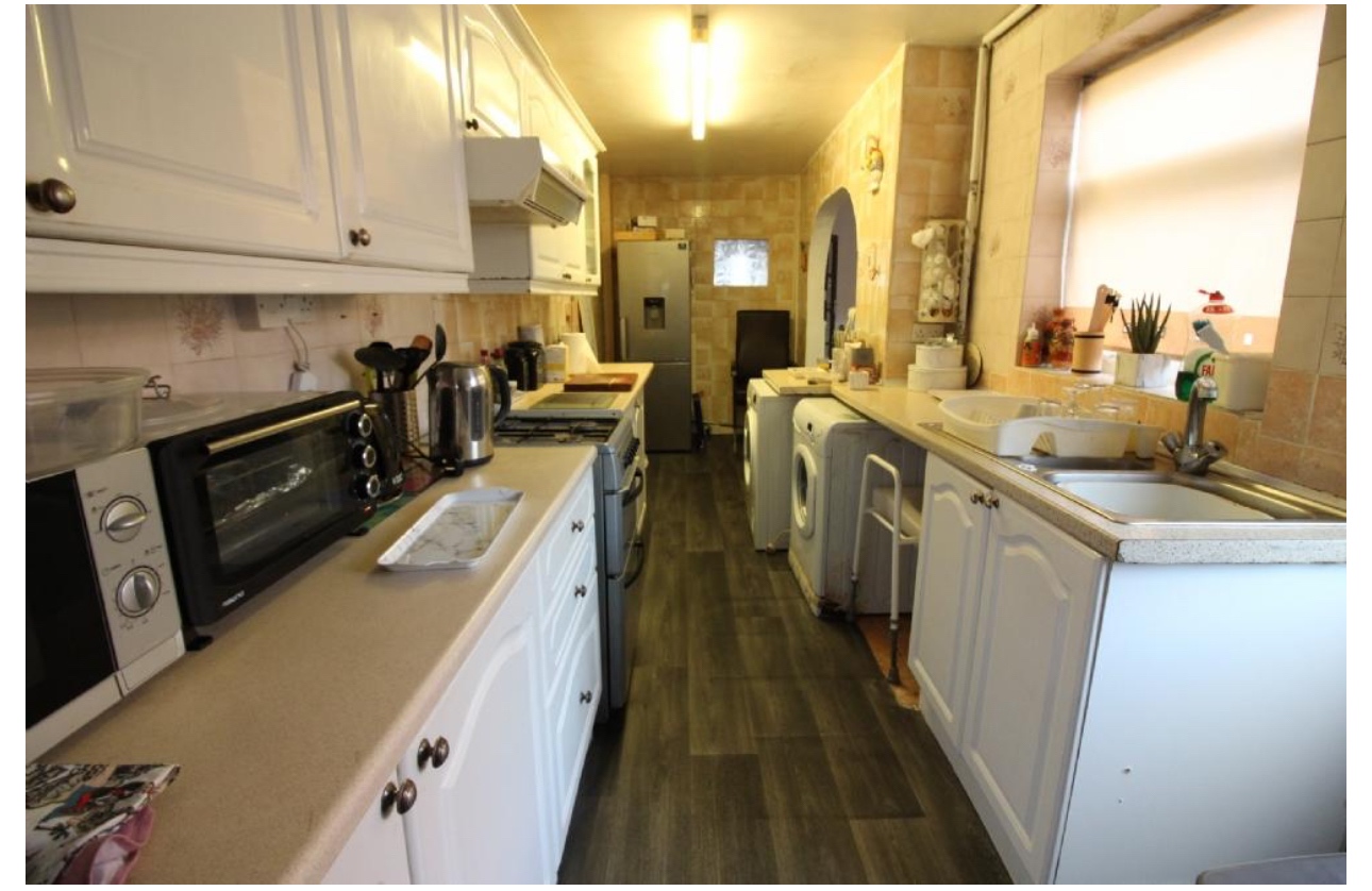 Room in a Shared House, Grange Rd, B6, N1 7GU photo 4