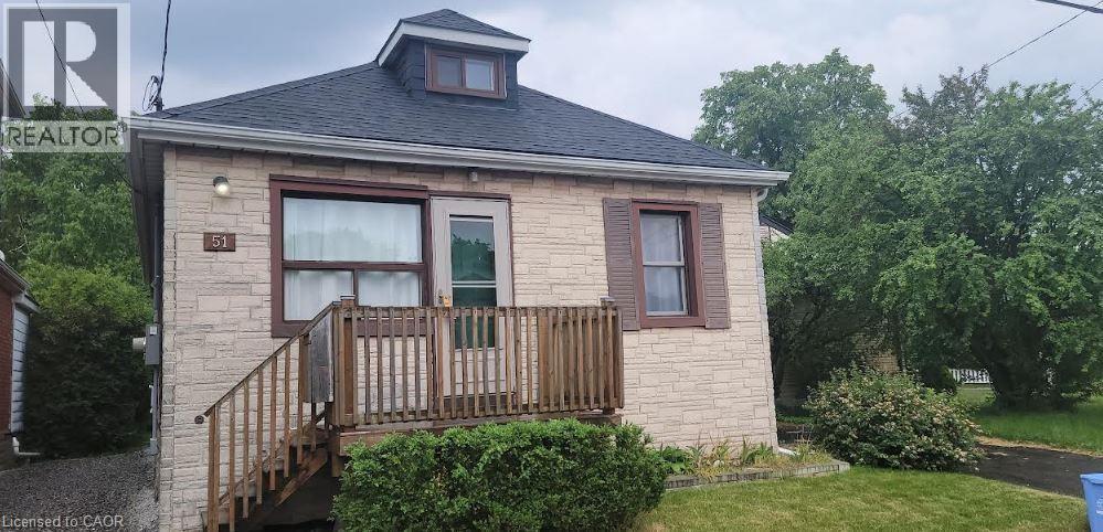 51 East 16th Street, Hamilton, ON, L9A 4J1