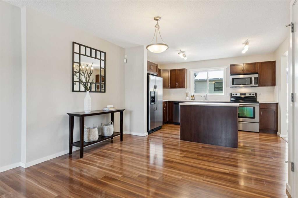Additional image 6 of 63 Walden Drive SE, Calgary, AB, T2X 0N3