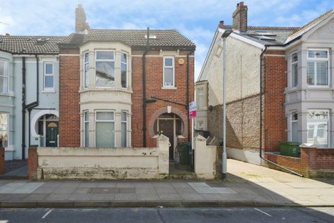 Stride Avenue, Portsmouth PO3