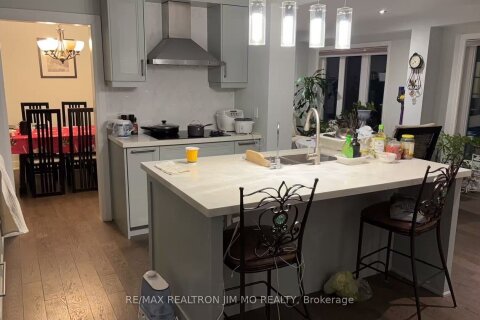 Additional image 8 of 145 Steeles Avenue E, Toronto, ON, M2M 3Y5