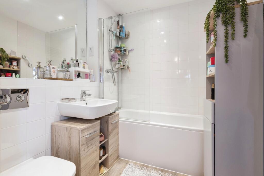 Additional image 11 of Butterwick Way, Welwyn, Hertfordshire, AL6