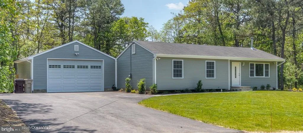 569 Copley Place, Bayville, NJ 08721