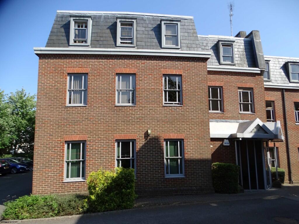Additional image 5 of 5 Kinsbourne Court, 96/100 Luton Road, Harpenden, AL5 3BL