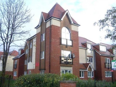 Springbridge Road, Manchester M16