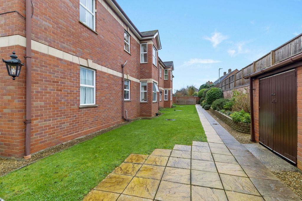 Additional image 7 of 2 bed flat for saleMerrievale Court, Malvern WR14