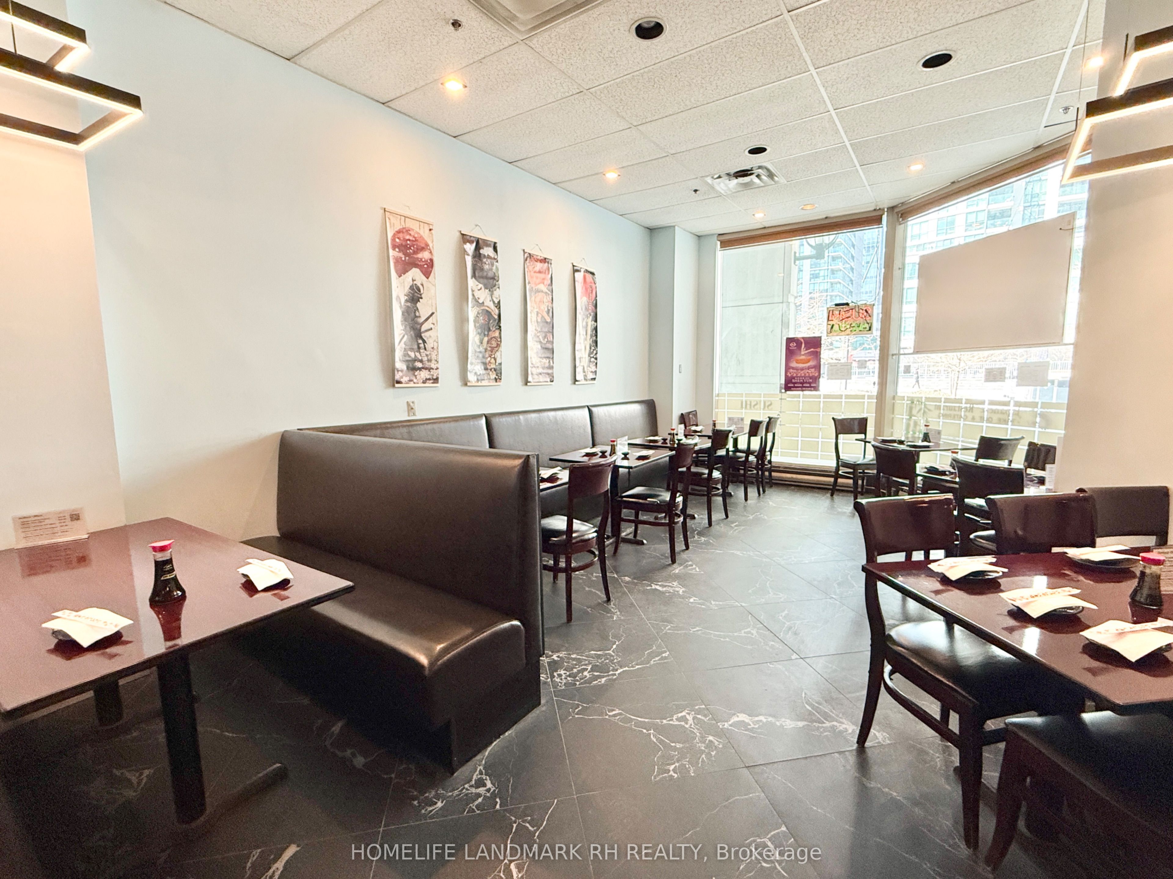 Additional image 6 of 107-12 Queens Quay W, Toronto, ON, M5J 2V7