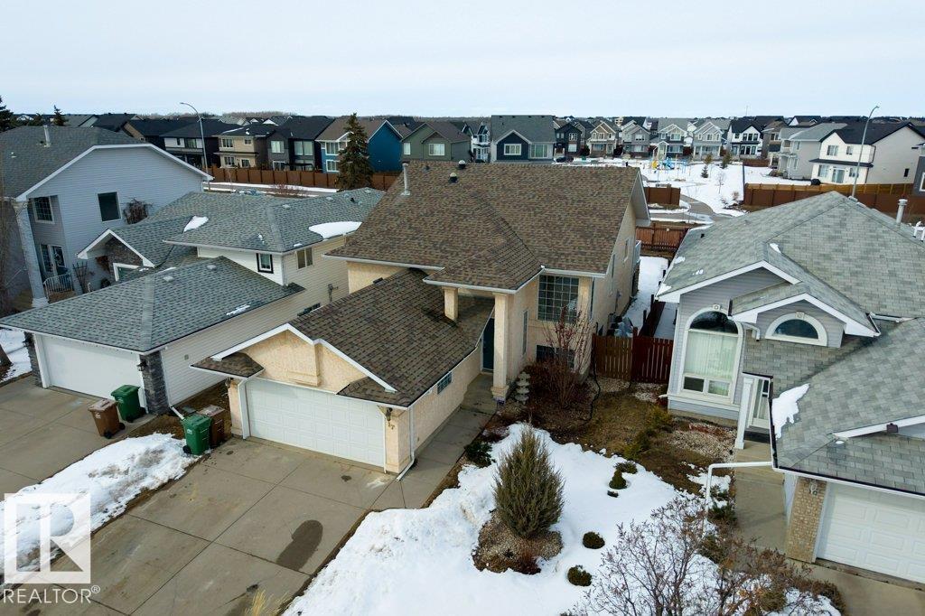 17 Donald Place, St. Albert, AB, T8N6H3 photo 2