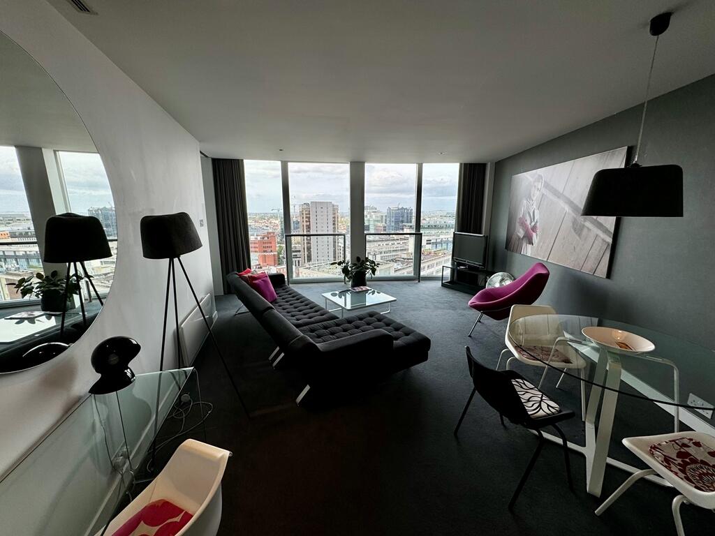 **Available Now**19TH FLOOR ROTUNDA 2 BED 2BATH