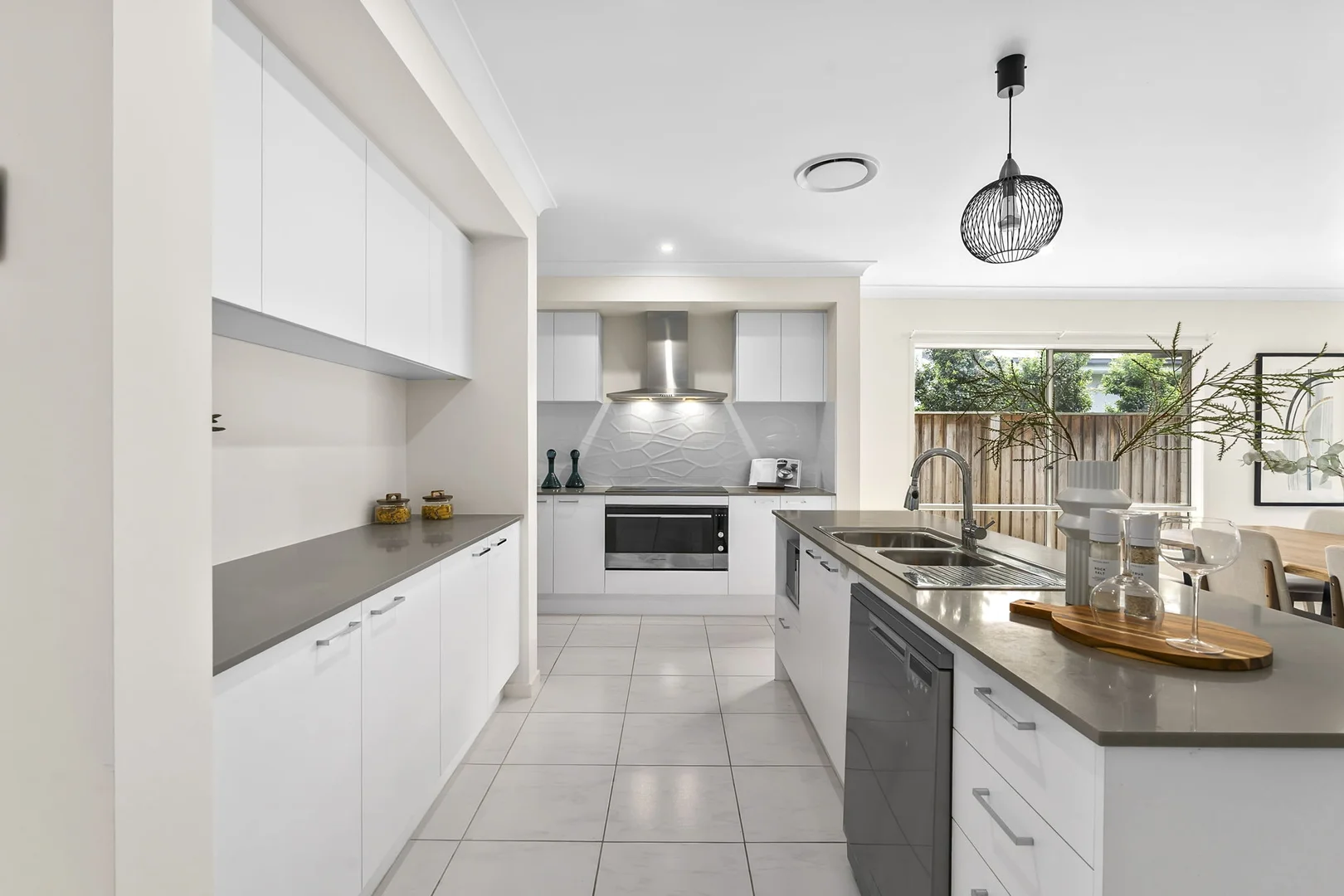 Additional image 3 of 35 Bendigo Place, Upper Kedron QLD 4055