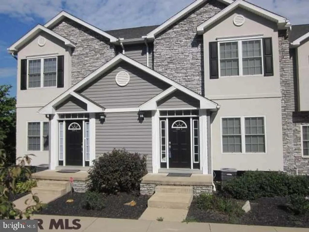 688B Oakwood Avenue, State College, PA 16803