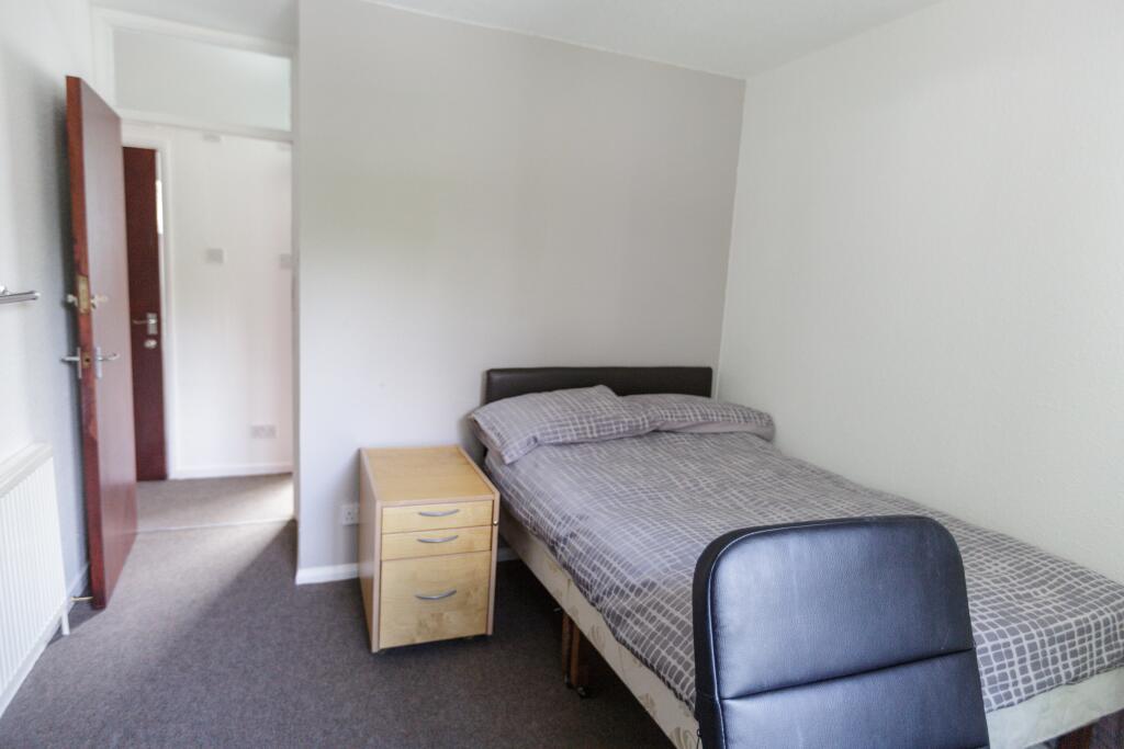 Additional image 5 of Bantock Way - 5 bed, Harborne, West Midlands, B17