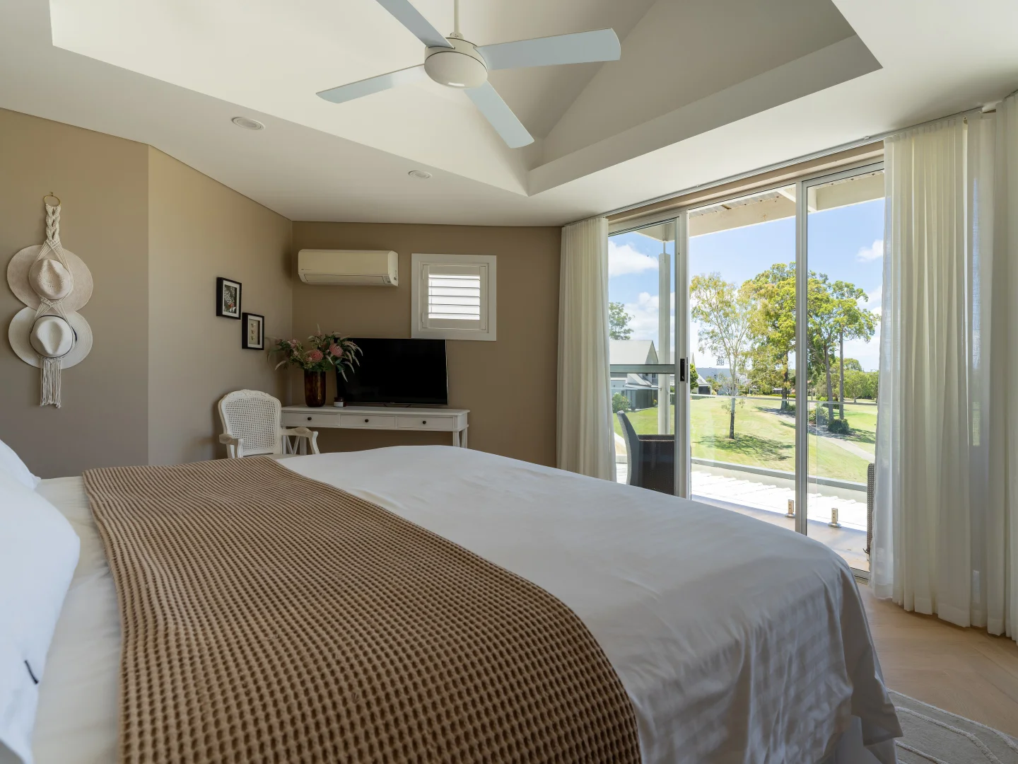 Additional image 22 of 5447 Merion Terrace, Sanctuary Cove QLD 4212