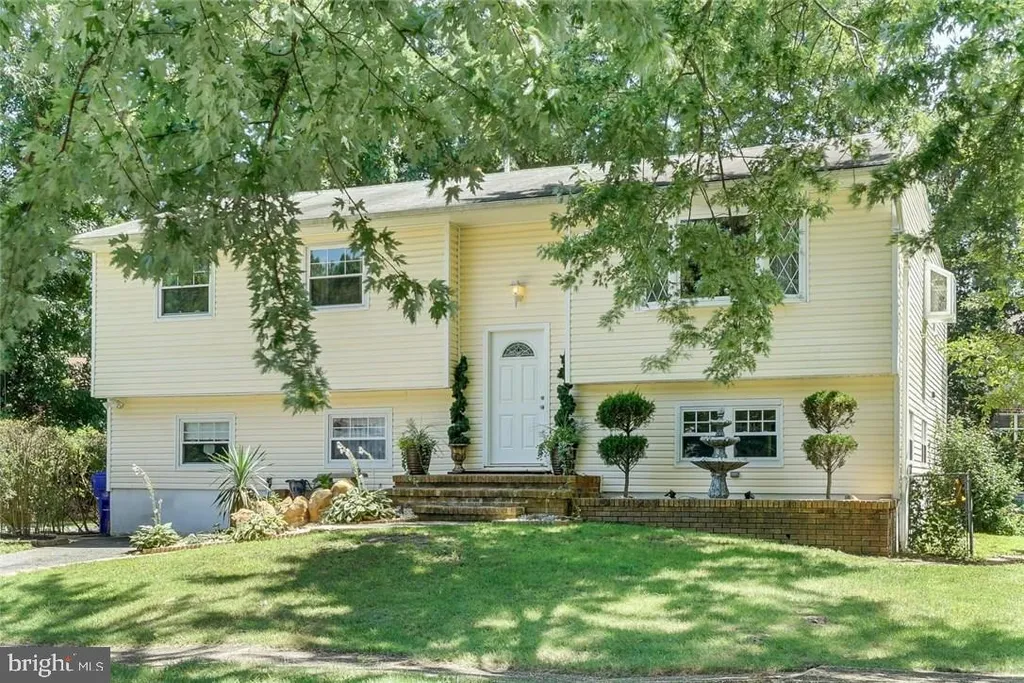 29 Sanford Road, Brick, NJ 08724