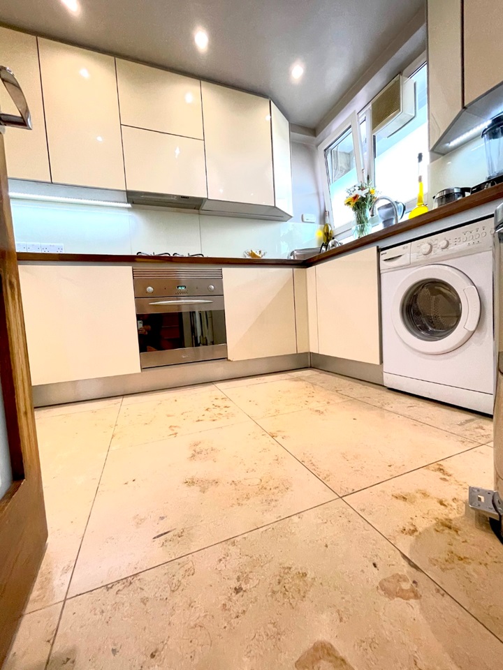 Room in a Shared Flat, Dovet Court, SW8, N1 7GU photo 5