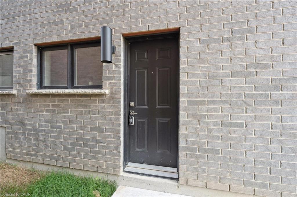 Additional image 3 of LOWER-575 Balsam Poplar Street, Waterloo, ON, N2V 0H9